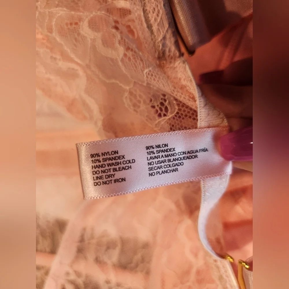 Juicy Couture Pink Lace Bustier, Gold Studded Logo Straps, 34C, New With Tags - Picture 9 of 10